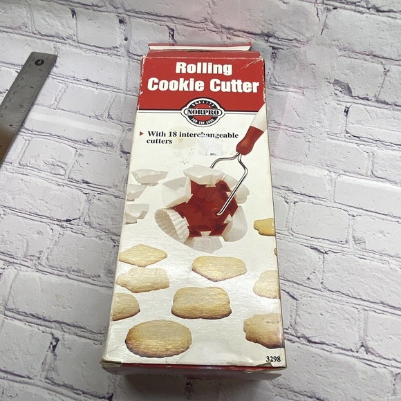 Norpro Rolling Cookie Cutter 18 Christmas Interchangeable Cutters - Picture 7 of 8